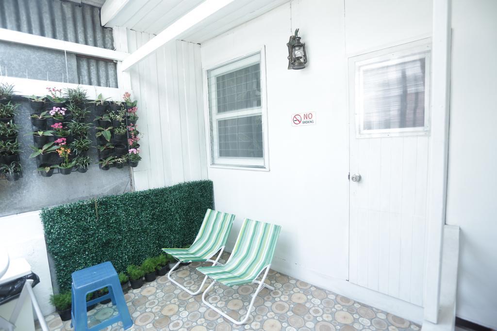 Tiger Lily Hostel Μπανγκόκ Δωμάτιο φωτογραφία